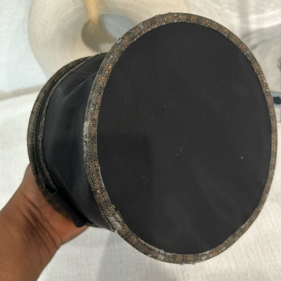 FENDI Cosmetics  pouch  Vintage Authentic - Picture 4 of 12